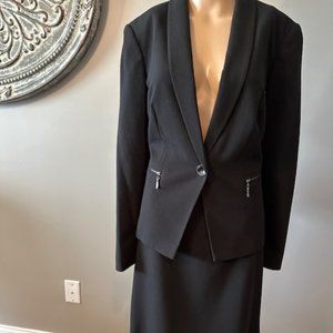 JOHN MEYER COLLECTION  BLACK 2PC SKIRT SUIT